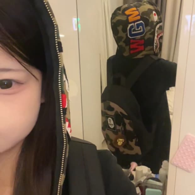 베이프 후드집업