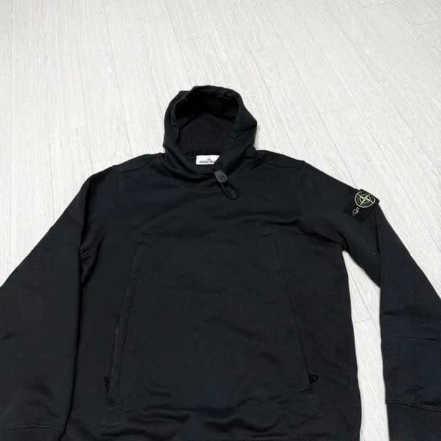 스톤아일랜드 후드티