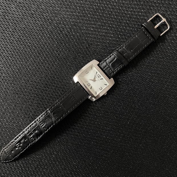 MOUNT POLO black leather watch