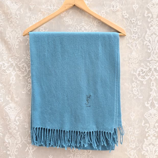 입생로랑 울 머플러