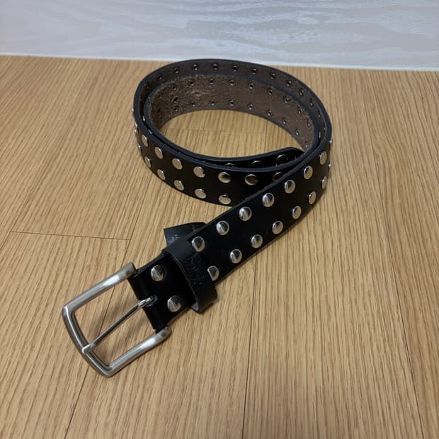 스투시 8볼 스터드 벨트