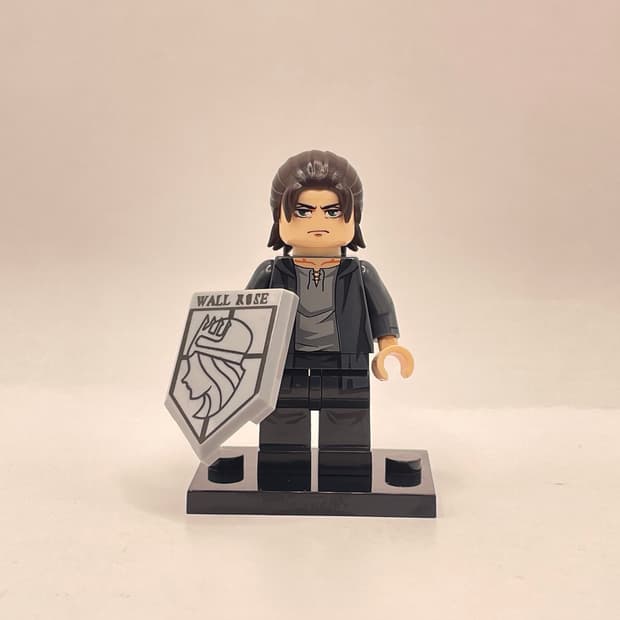 진격의 거인 피규어 엘런 예거(배송비 포함 가격)