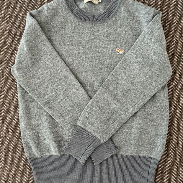 메종키츠네 니트