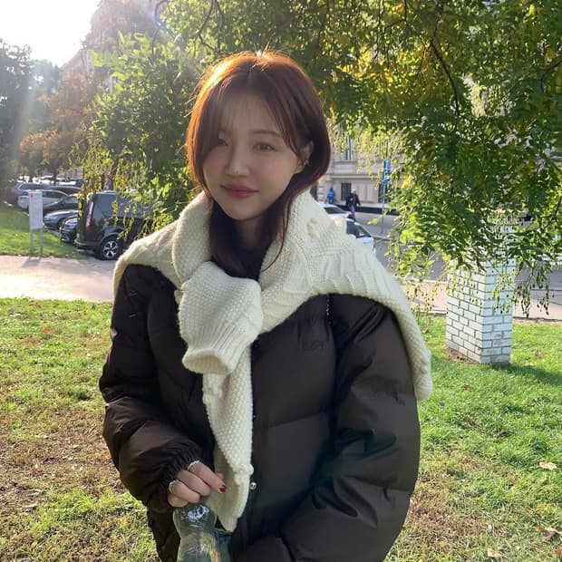 타낫 브라운 푸퍼 패딩 구스다운 크롭 모자 여성패딩추천 경량 모카