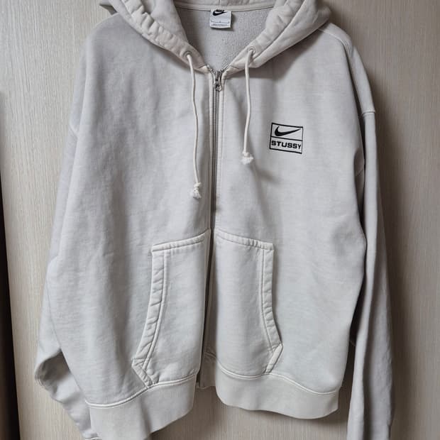 (24년) 나이키 x 스투시 피그먼트 플리스 후드집업 라지