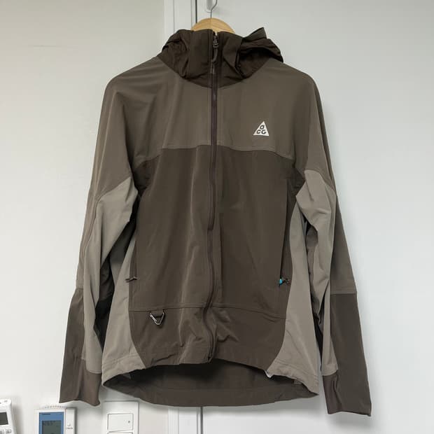 [M] 나이키 acg 썬페어러 자켓 아이언스톤