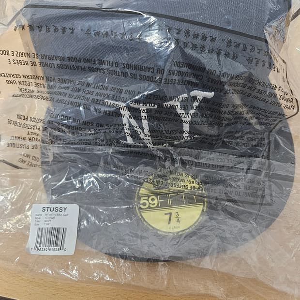 스투시 NY 뉴에라 캡 네이비(7 3/4)