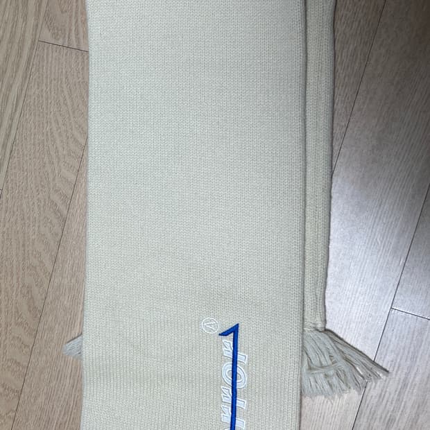 아더에러 19fw 머플러