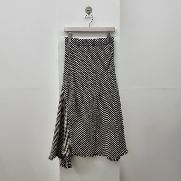 SYSTEM (24~27)