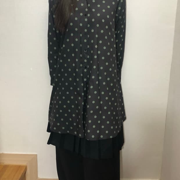 빈티지 블랙 그린 도트 블라우스