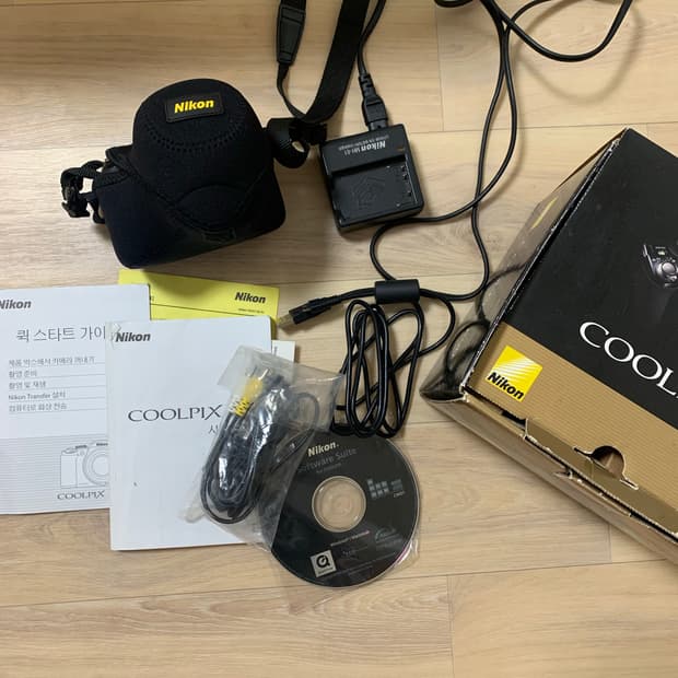 니콘 쿨픽스 P9O 디카  (NIKON COOLPIX P90)