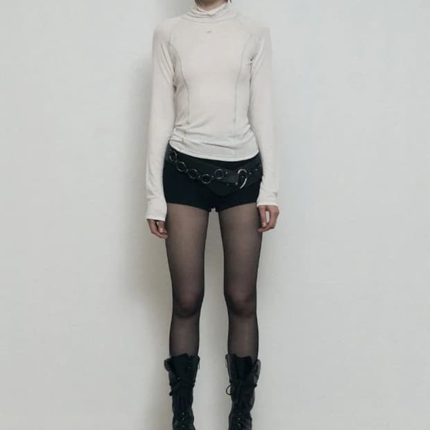 구해요)보헤미안서울 코지 리브드 쇼츠 블랙