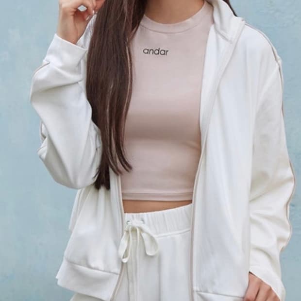 안다르 여성 로아 트랙점퍼 집업 화이트 6(L) 사이즈