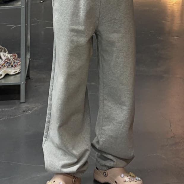 스투시 스탁 로고 그레이 스웨트 팬츠 A3470