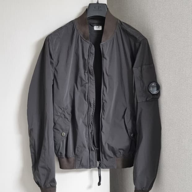 Cp컴퍼니 자켓