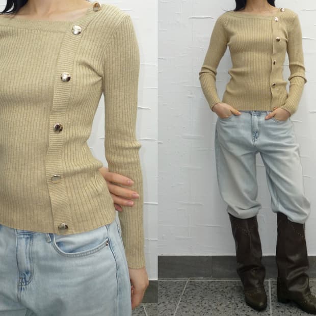 gold buttons knit