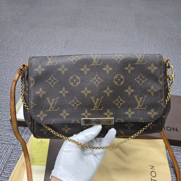 [특가][정품] 루이비통 페이보릿mm 크로스백