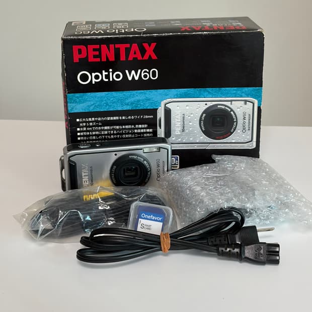 뽀용🫧 쨍한색감🩷 작례있음! Pentax Optio W60