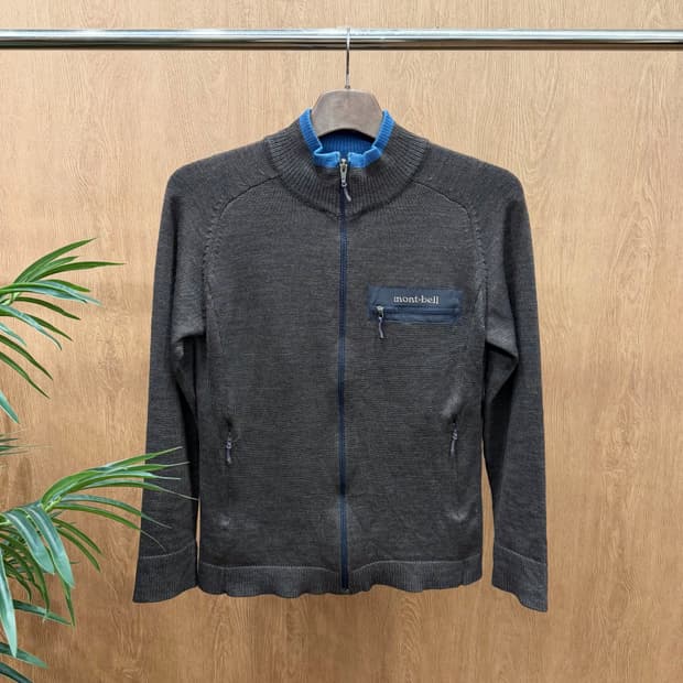 몽벨 하이넥 니트 풀집업 자켓 블루 배색 리브 지퍼 포켓 디테일 브라운