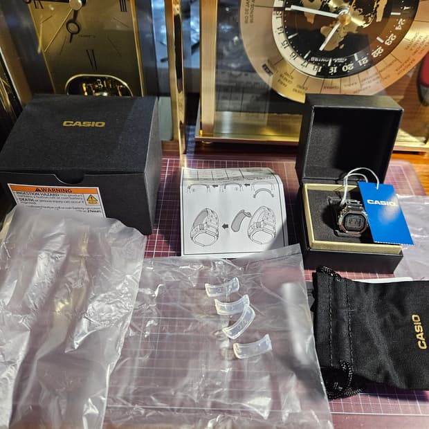 카시오 반지 시계CRWOO1-1 거의 미사용 풀 구성품