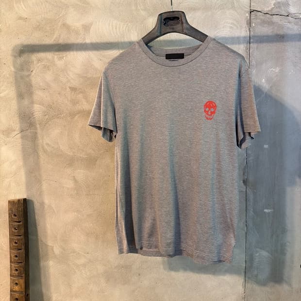 알렉산더 맥퀸 반팔티셔츠 남성100