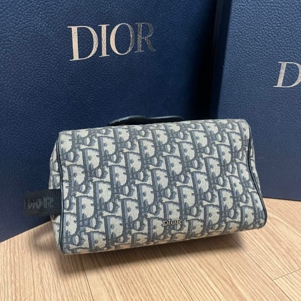 (백화점판)디올 오블리크 링고 토일레트리 돕키트