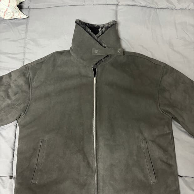 도프 제이슨 무스탕