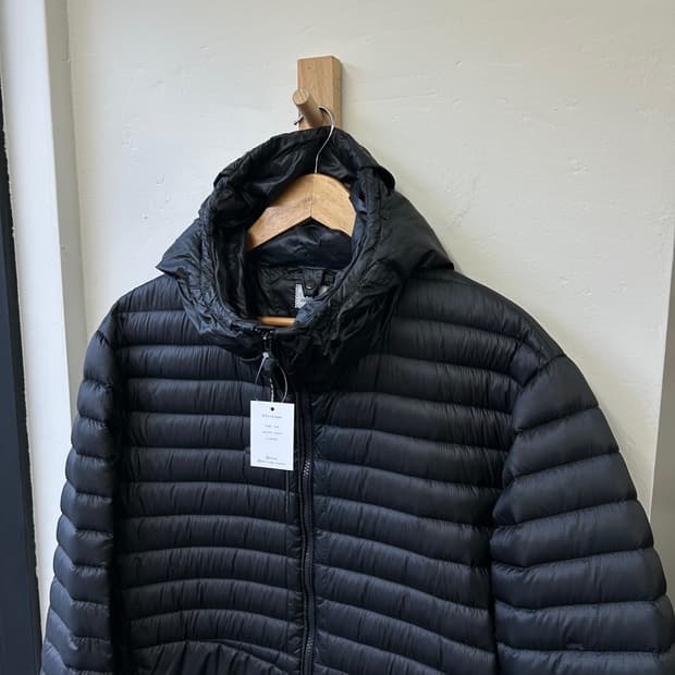 15582 - C.P 컴퍼니 D.D. SHELL 고글 다운 자켓