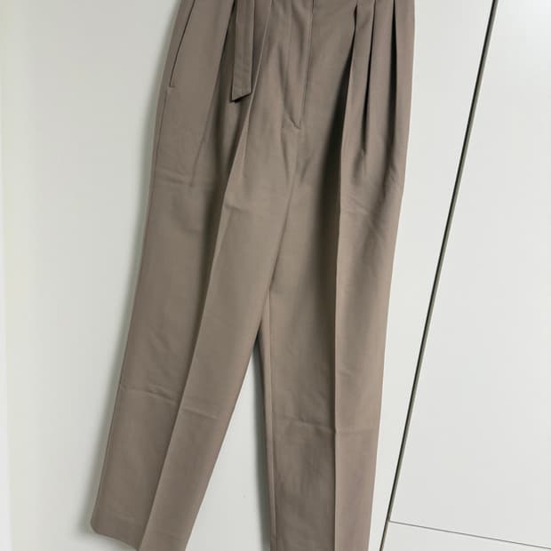 르메르 벨티드 슬랙스 팬츠