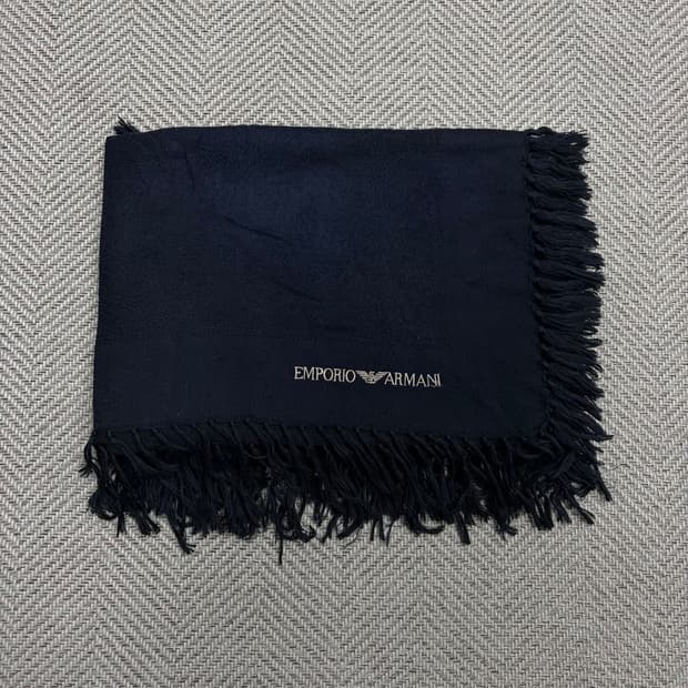 엠포리오 아르마니 머플러 v1578