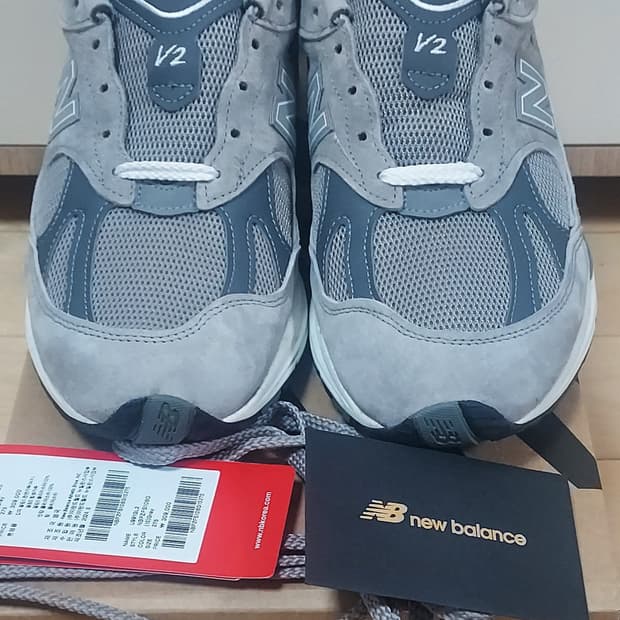 (275)뉴발란스 991V2 알로이 릿지 실버 그레이