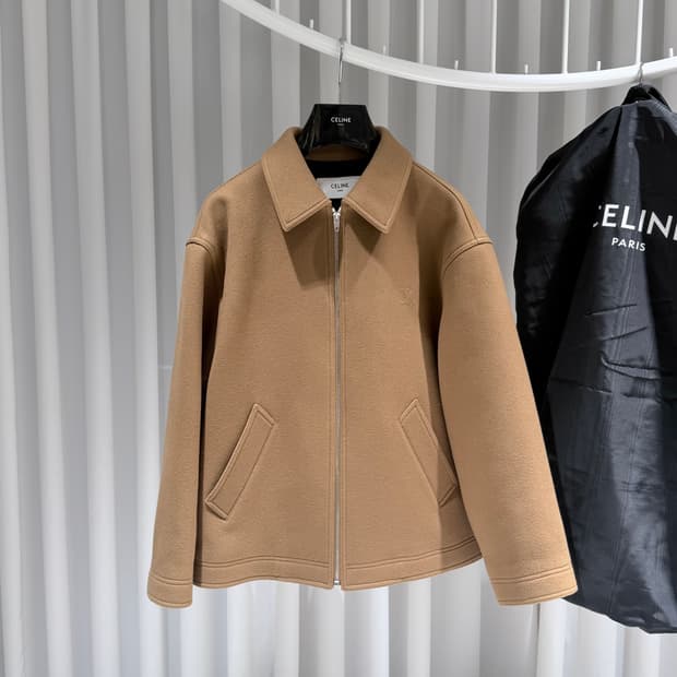 (S/48) / 셀린느 신상 트리오페 자수로고 울 펠트 자켓 카멜