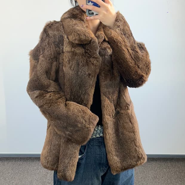 Leega 브라운 토끼 퍼 자켓 