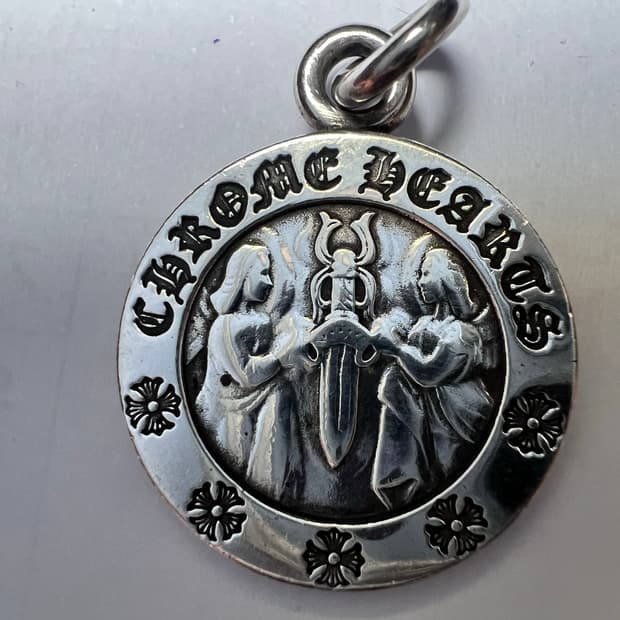 크롬하츠 엔젤메달 펜던트