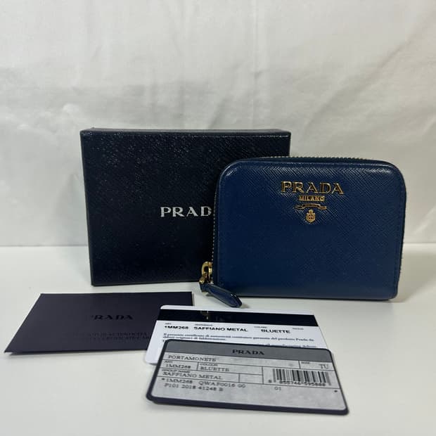 프라다 지퍼 카드지갑 딥블루(OS)