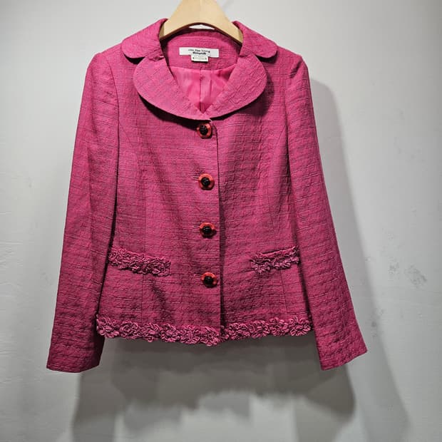 안해영(AHN HYO YOUNG)디자이너 핑크색 부티끄 자켓