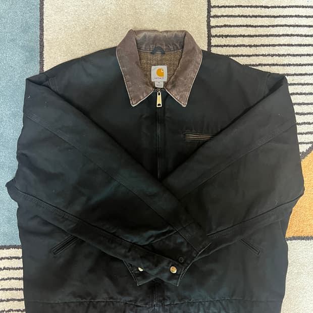 칼하트 J97 BLK 리다이닝