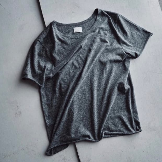 Textured Roll Half Sleeve - Monochrome