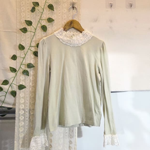 파스텔 그린 목폴라 슬리브