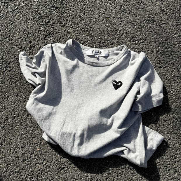 꼼데가르송 플레이 반팔티셔츠 