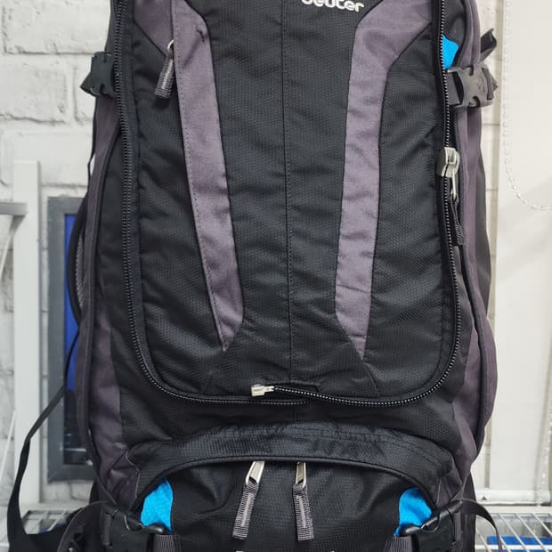 도이터 배낭 60 + 10 여성 여행용배낭 트레킹 여행배낭 백팩 OC93