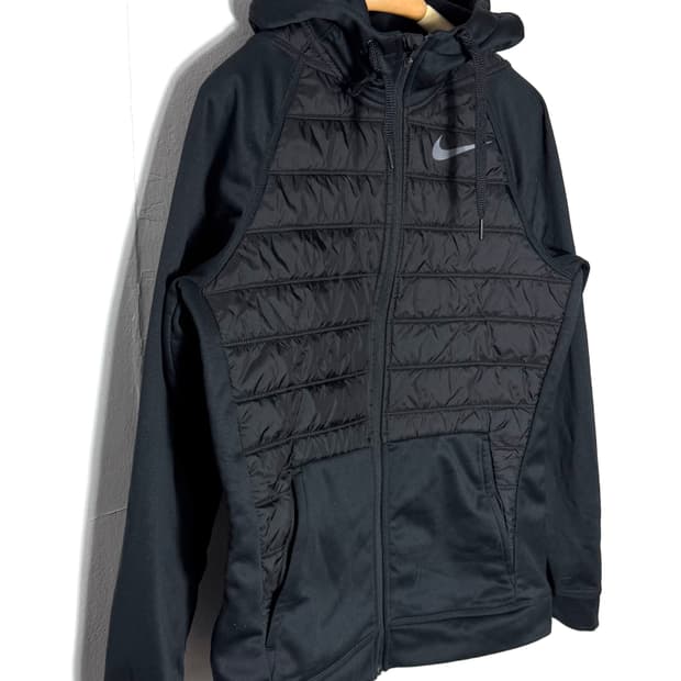 나이키자켓 나이키 써마핏윈터라이즈 스우시 나이키후드집업