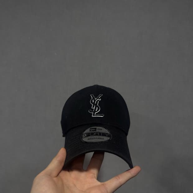 생로랑 뉴에라 볼캡