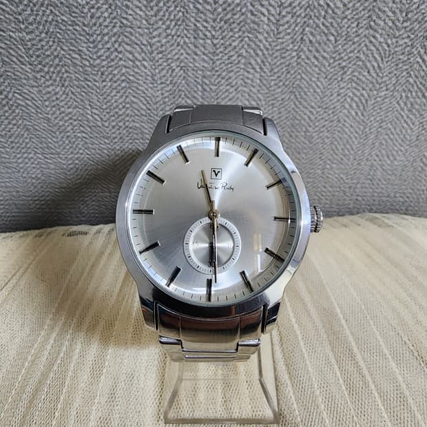 발렌티노 루디 메탈 시계 실버