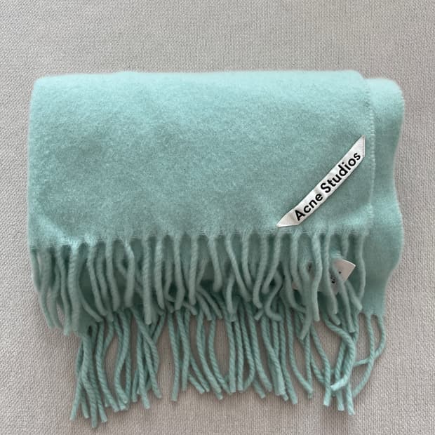 Acne studios 머플러