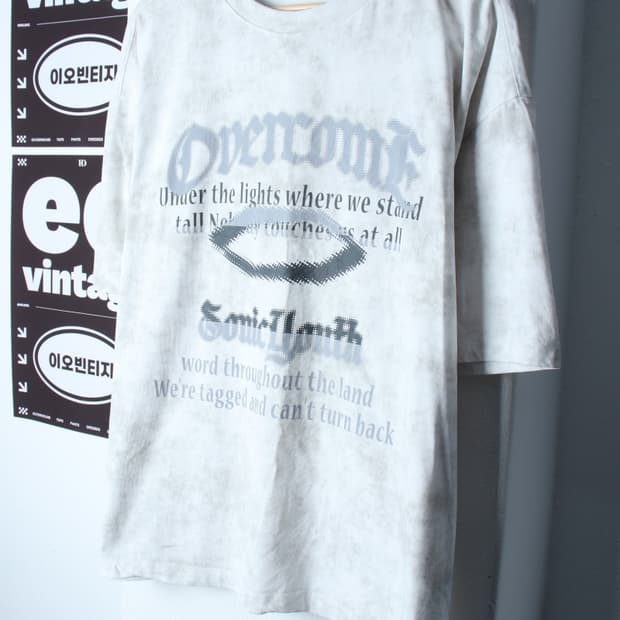 (L-2XL) 에잇세컨즈 반팔 티셔츠 그래픽 화이트 올드스쿨-H34573