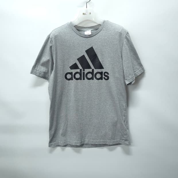 아디다스 빅로고 멜란지 그레이 반팔 티셔츠 (95)
