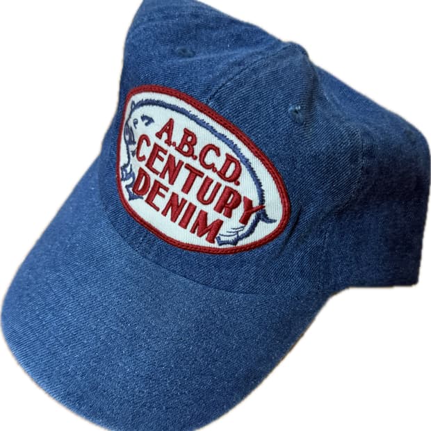 캐피탈 오사카 익스클루시브 볼캡 인디고