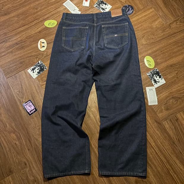 Tommy hilfiger 5 pocket baggy denim pant