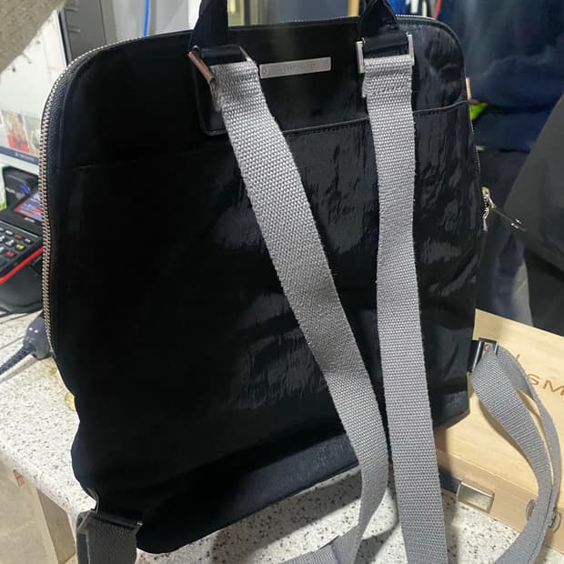 ANU ANU 블랙 백팩